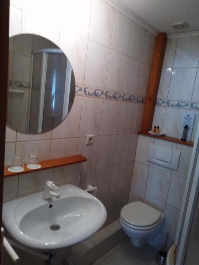 Gasthaus Sonne شلينغين المظهر الخارجي الصورة