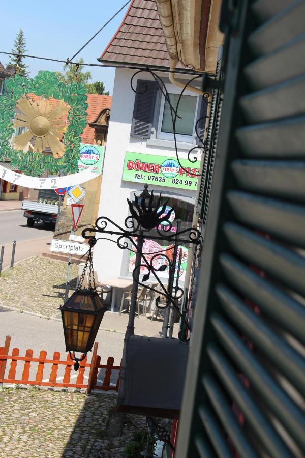 Gasthaus Sonne شلينغين المظهر الخارجي الصورة